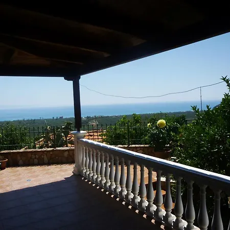 Apartment Altini *