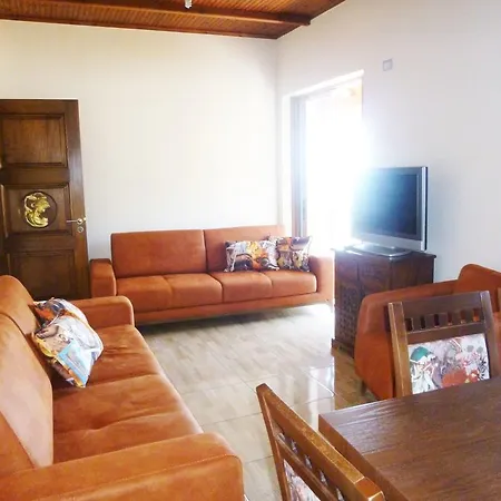 Apartment Altini Borsh
