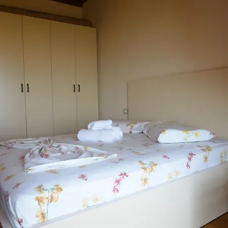 Altini Appartement Borsh